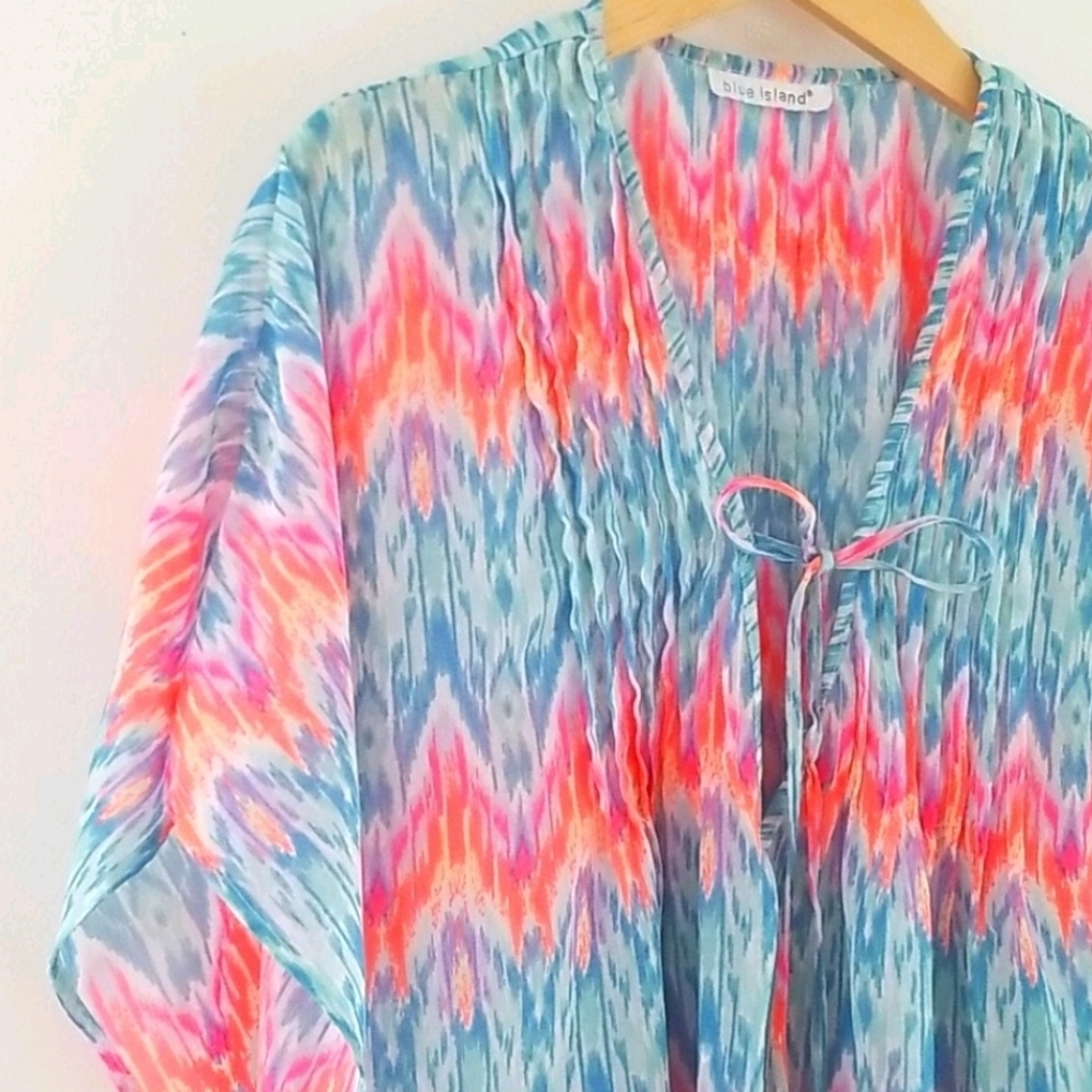 Blue Island Coral & Ocean Color Beach Cover-up.